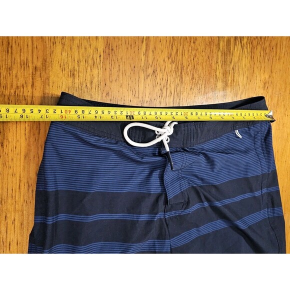 American Eagle Shorts Men Swimwear Size M Blue Stripe Board Shorts Striped - Picture 6 of 9